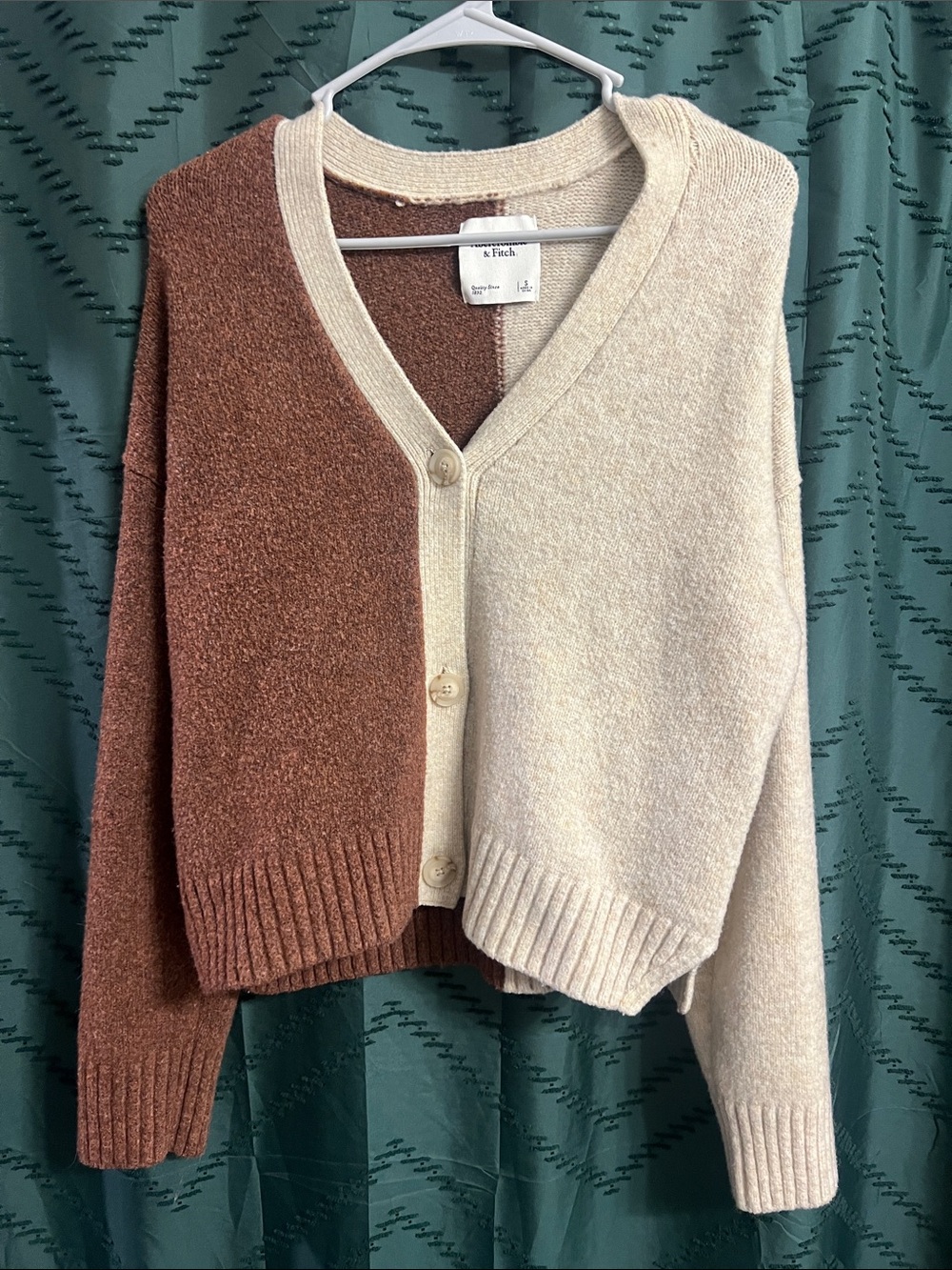 Abercrombie & Fitch Two-Tone Cardigan Sweater - Cream & Brown